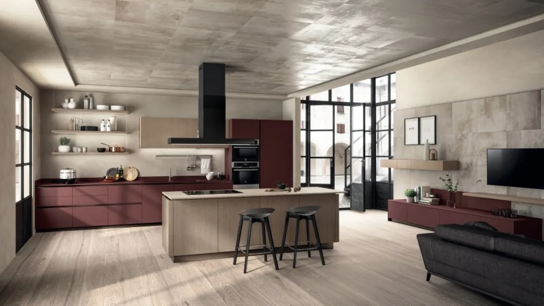 Cucina Moderna Liberamente Rosso Jaipur e Rovere Dune di Scavolini